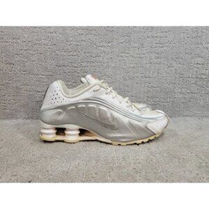Nike Shox R4 104265-131 Men's Size 8.5 White Metallic Silver 2019 Running Shoes